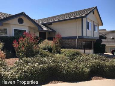 Main picture of 3374 Barranca St