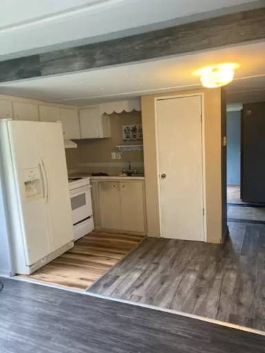 Main picture of 127 Emily St