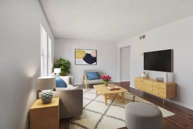 Main picture of 2213 E Memorial Dr