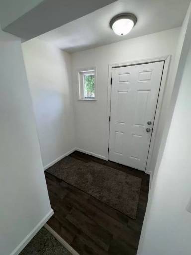 Main picture of 307 Center St