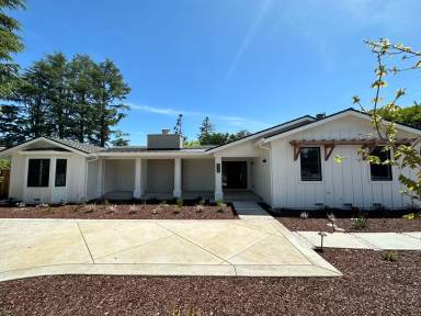 Main picture of 215 Verano Dr