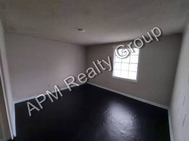 Main picture of 2710 Howell Ct