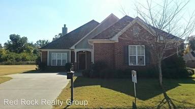 Main picture of 276 Creekside Ln