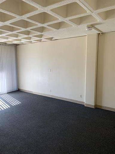 Main picture of 2600 N Grove St