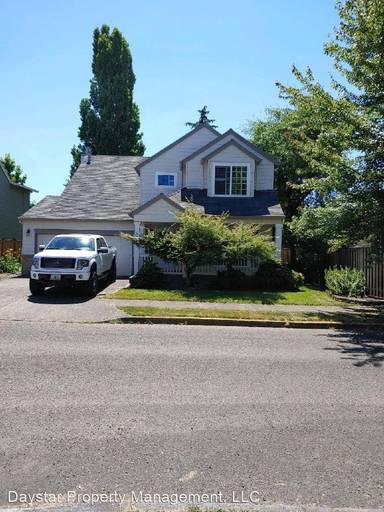 Main picture of 14904 SE Paddington Rd