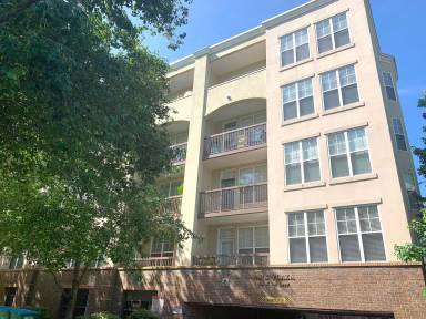 Main picture of Park Plaza Condos