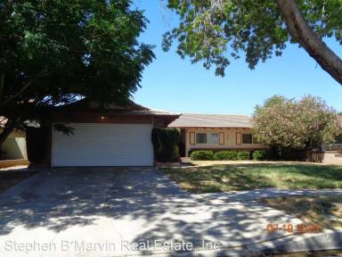 Main picture of 525 W Avenue J10