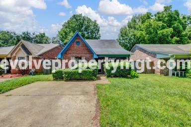 Main picture of 6843 Maury Dr