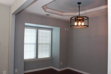 Main picture of 5735 Mossdale Ln