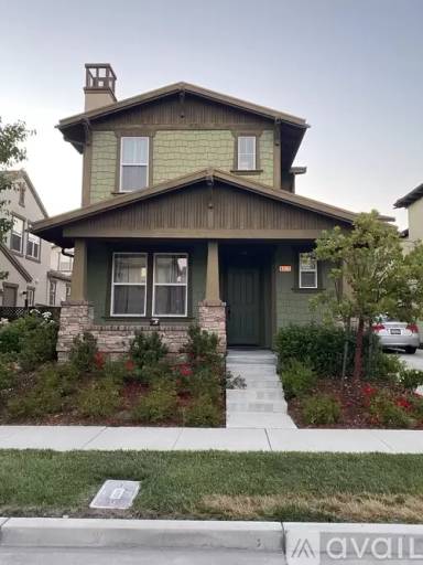 Main picture of 4311 Gardenia St