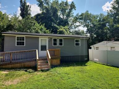 Main picture of 213 Lansdale Dr