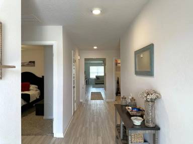 Main picture of 828 Otto Loop