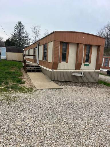 Main picture of 21 Alice Ct