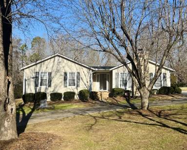 Main picture of 2400 Burnette Dr