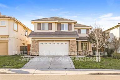Main picture of 5208 Rainwood Way