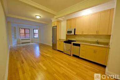 Main picture of 16 Park Ave