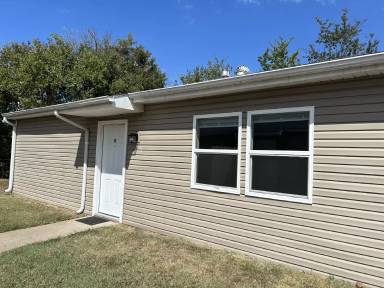 Main picture of 308 S Halsey St