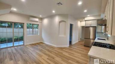 Main picture of 4228 La Rica Ave