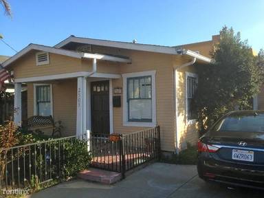 Main picture of 2503 Lincoln Ave
