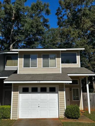 Main picture of 316 Candlebrook Dr