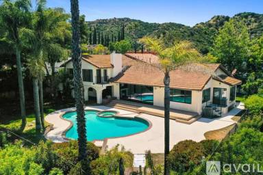 Main picture of 16946 Encino Hills Dr