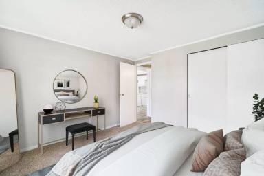 Main picture of Meadowood Apartments