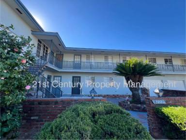 Main picture of 8222 6th St