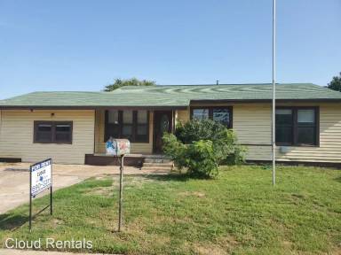 Main picture of 1303 Chico Ct