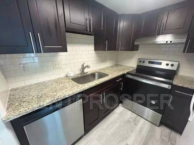 Main picture of 4269 S Semoran Blvd