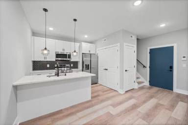 Main picture of 1714 N 22nd St