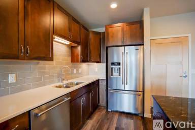 Main picture of 480 N Sherman Ave