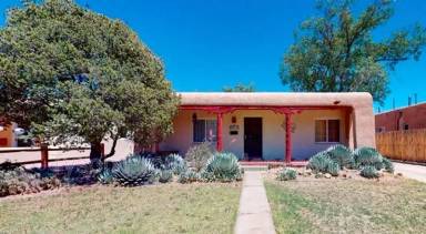 Main picture of 412 Aliso Dr NE