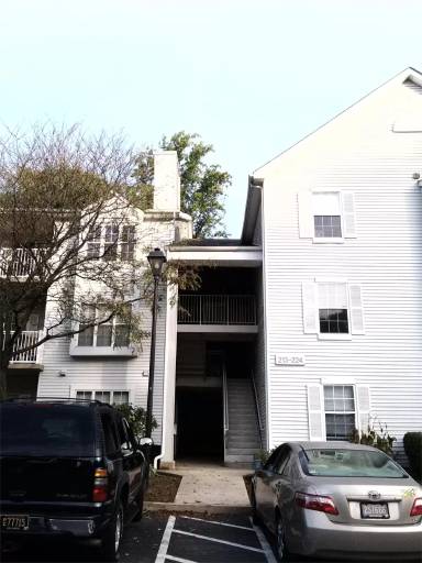 Main picture of 213 Stone Hurst Ct