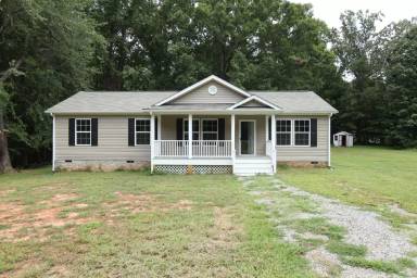 Main picture of 2018 Old Tavern Rd