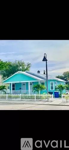 Main picture of 1502 N Fort Harrison Ave