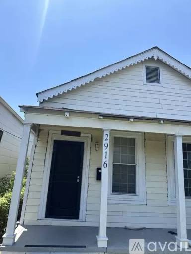 Main picture of 2916 1st St