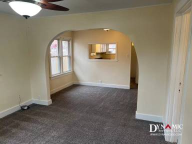 Main picture of 2409 S Norton Ave