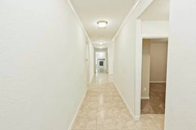 Main picture of 228 Copper Switch Dr