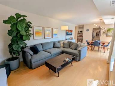Main picture of 1115 12th St NW