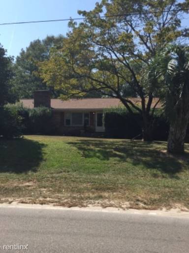 Main picture of 5702 Andover Rd
