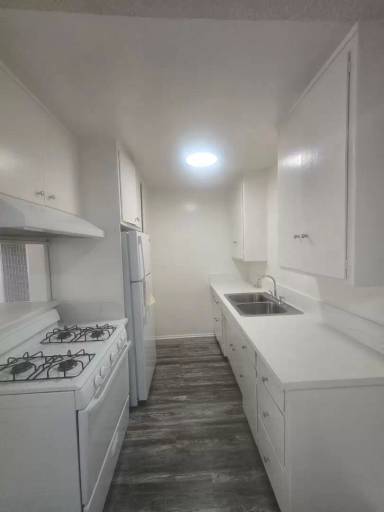 Main picture of 715 N Isabel St