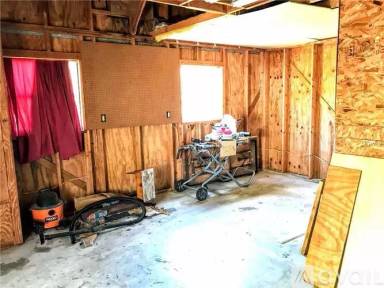 Main picture of 2249 Grove St