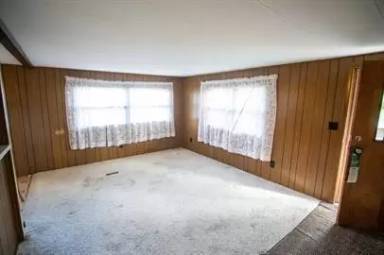 Main picture of 1260 Montrose Ave