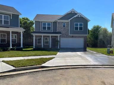 Main picture of 121 Cammy Ct