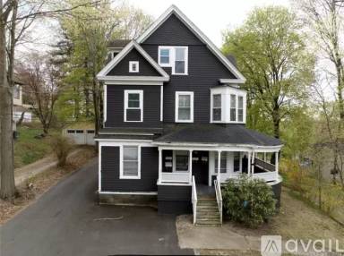 Main picture of 27 Greene Avenue