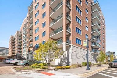 Main picture of 750 Pearson St