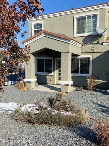 Main picture of 5665 Vista Luna Dr