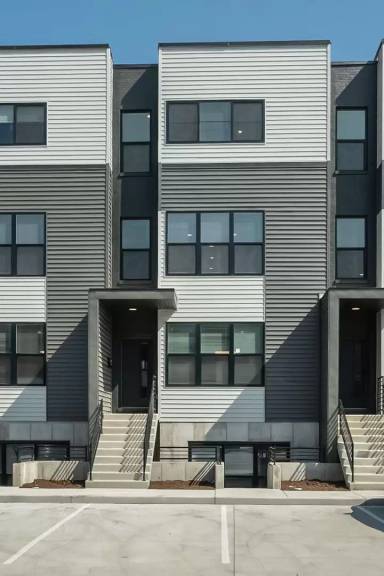 Main picture of 2186 Forest Ave