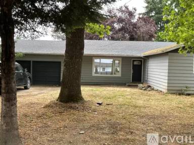 Main picture of 2600 SW 187th Ave