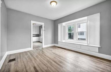 Main picture of 12301 Forest Ave